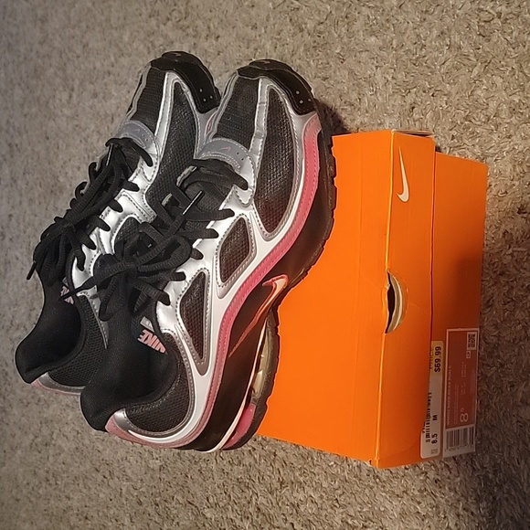 Womens nike - Picture 1 of 2